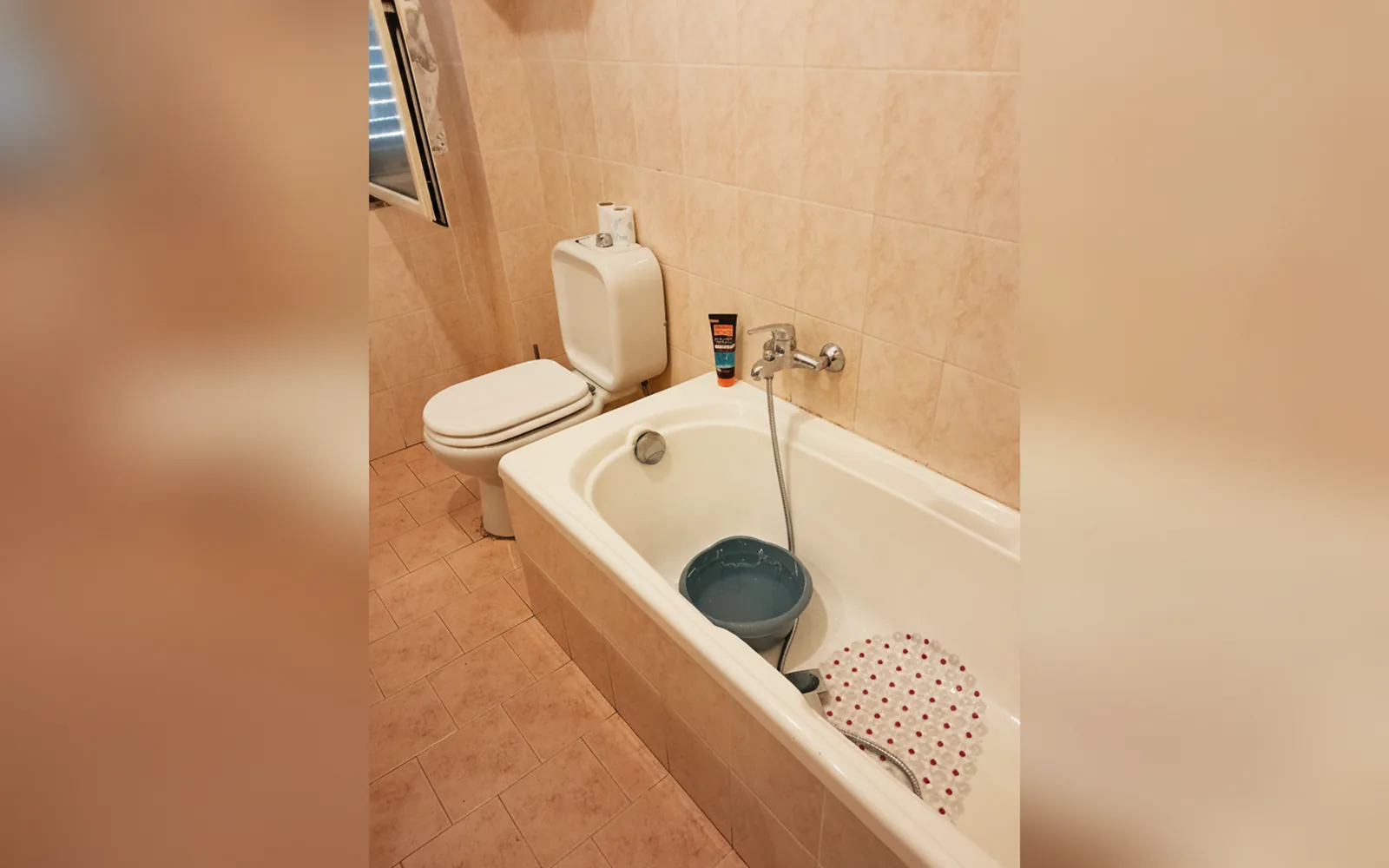 Camera con bagno privato — Principe degli Ulivi, Messina (Sicilia) (foto 16)